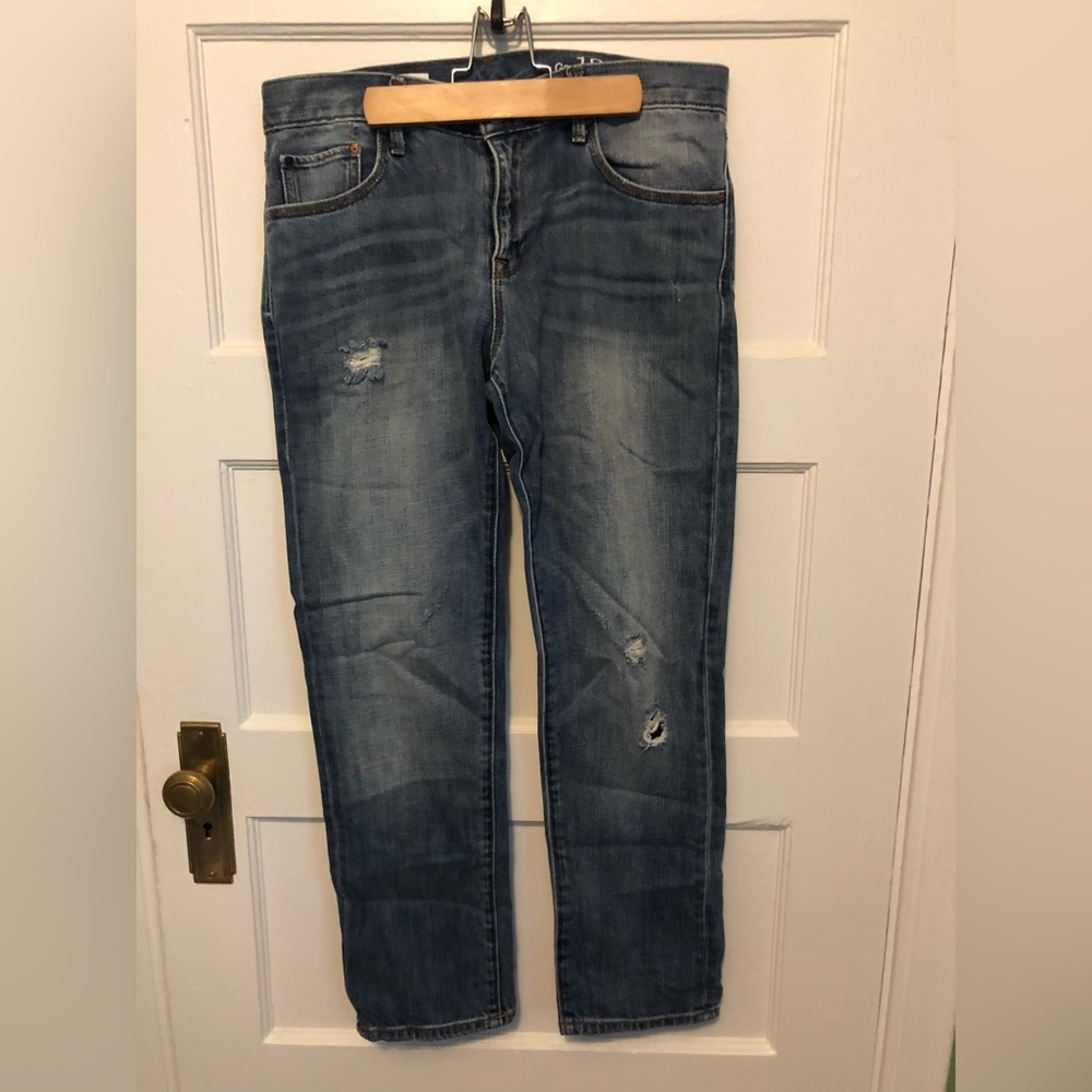 Gap size 26 sexy boyfriend distressed jean